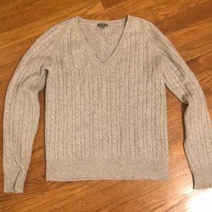 Ann Taylor grey cable knit cashmere sweater